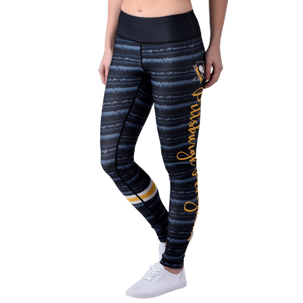 EUC NHL Pittsburgh Penguins Black Script Print Leggings
